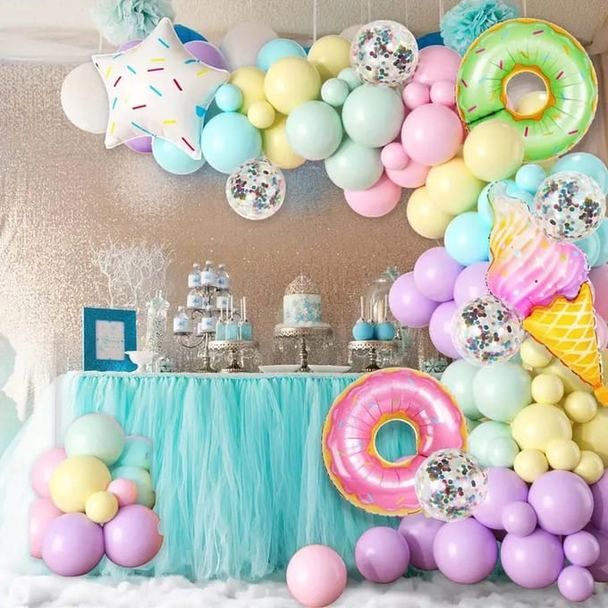 Zoet donut versier pakket verjaardag feest ijsjes