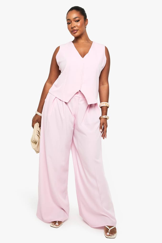 boohoo Dames PLUS VERBORGEN REVERS VEST | Baby Roze | Maat: 54
