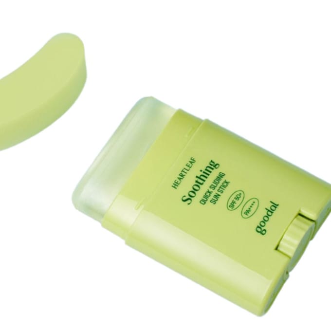 Goodal Heartleaf Calming Quick Sliding Sun Stick SPF50+ PA++++ (22 grammes) beige