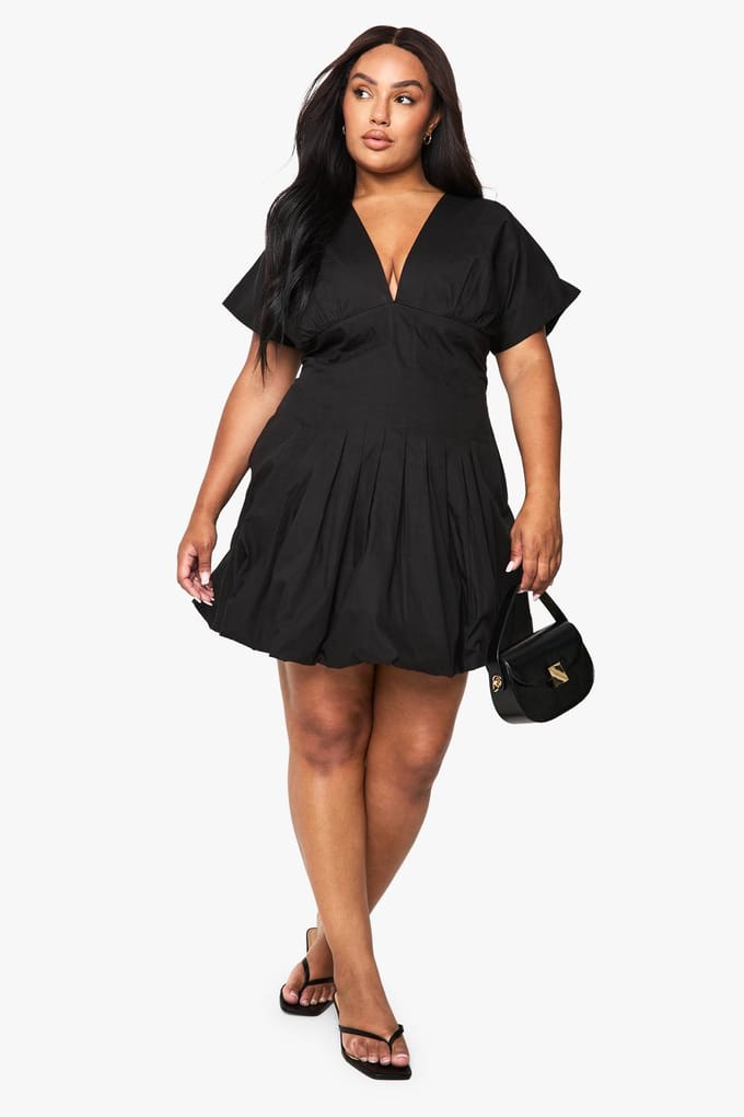 boohoo Dames Plus Poplin Gepanelleerde Bubbelzoom Mini-jurk | Black | Maat: 26