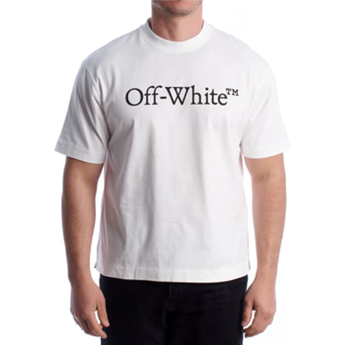 Grote Boekachtige Korte Mouwen T-Shirt