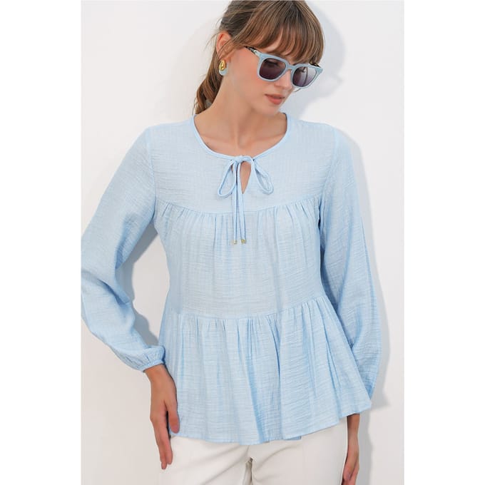 Textuur Geweven Blouse met Strik_FRONT