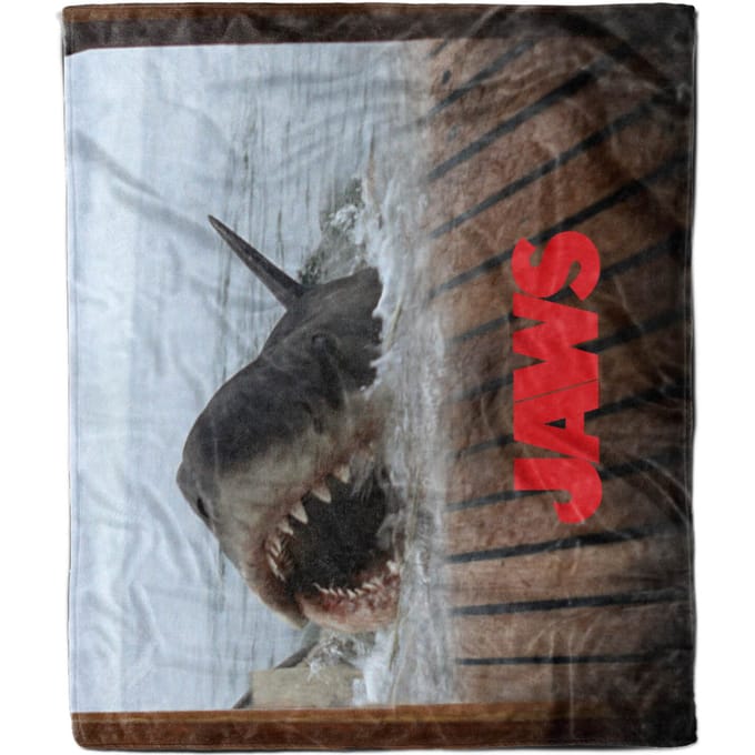 Jaws Shark Scene Fleece Blanket - M