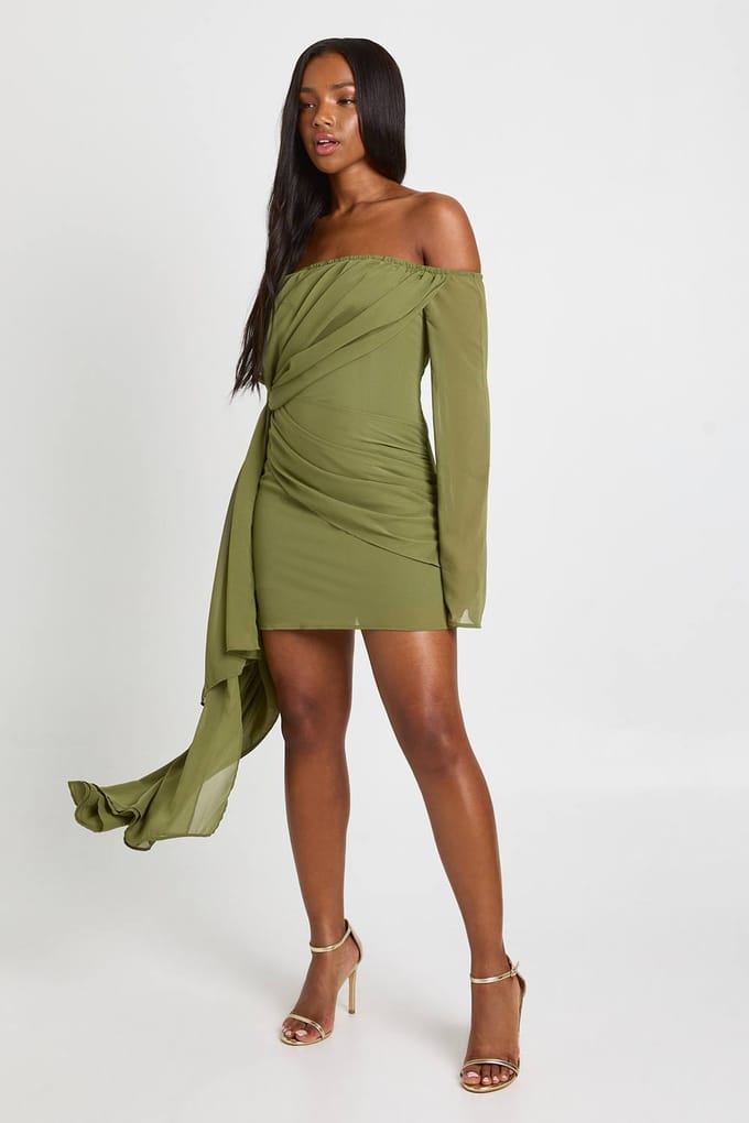 boohoo Dames Chiffon Bardot geruched mini-jurk | Olive | Maat: 8