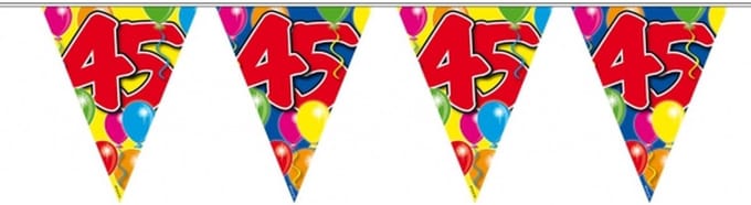 Leeftijd vlaggenlijn 45 jaar verjaardag - 2x - 10 meter - plastic - feestartikelen/versiering