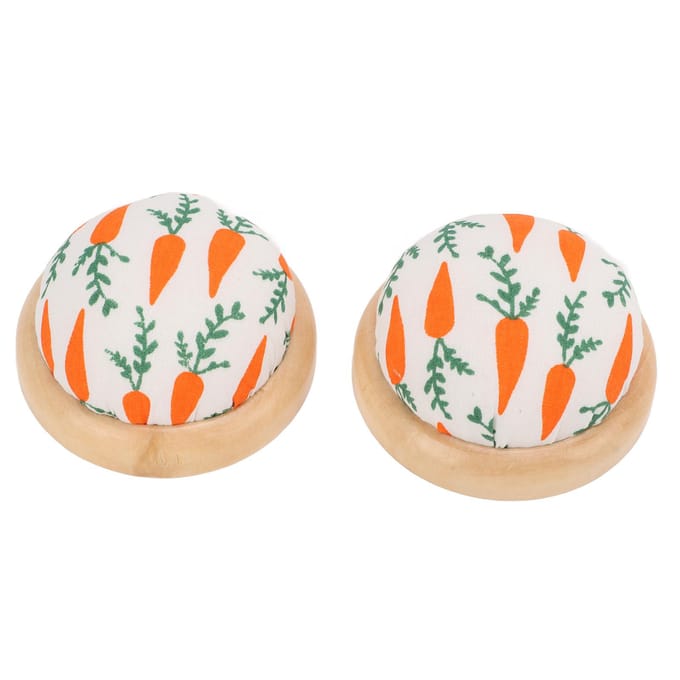 2 stuks Naaldkussen Houten Basis Handsfree Draagbaar Lichtgewicht Schattig Patroon Ontwerp Naaldkussen white