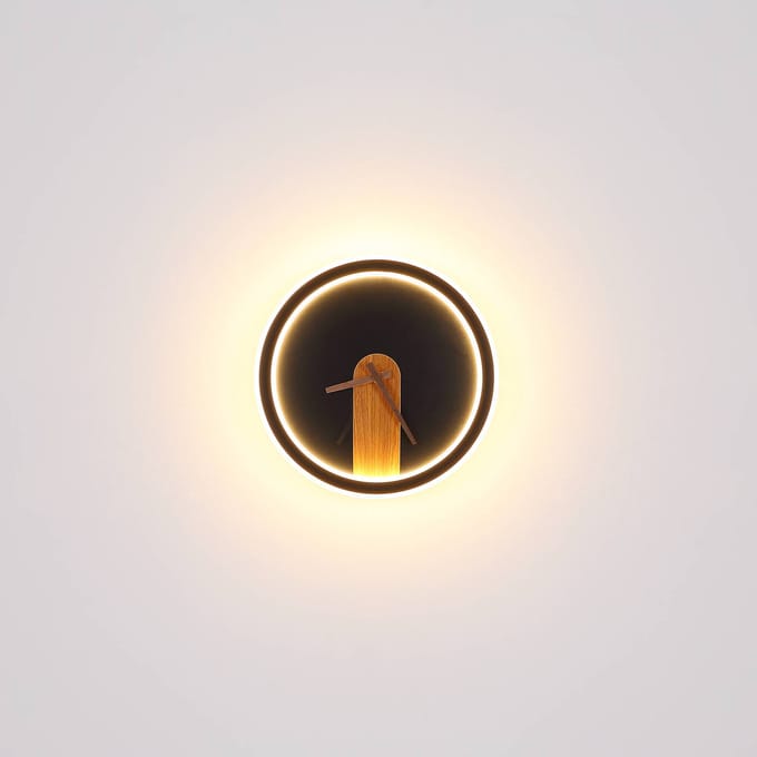 Globo LED wandlamp Sussy met klok zwart/hout donker