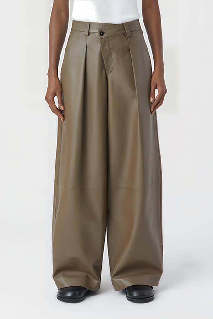Closed Helston Leather Pants Old Pine Größe: W28L32 | Lederhosen Outlet | Damen