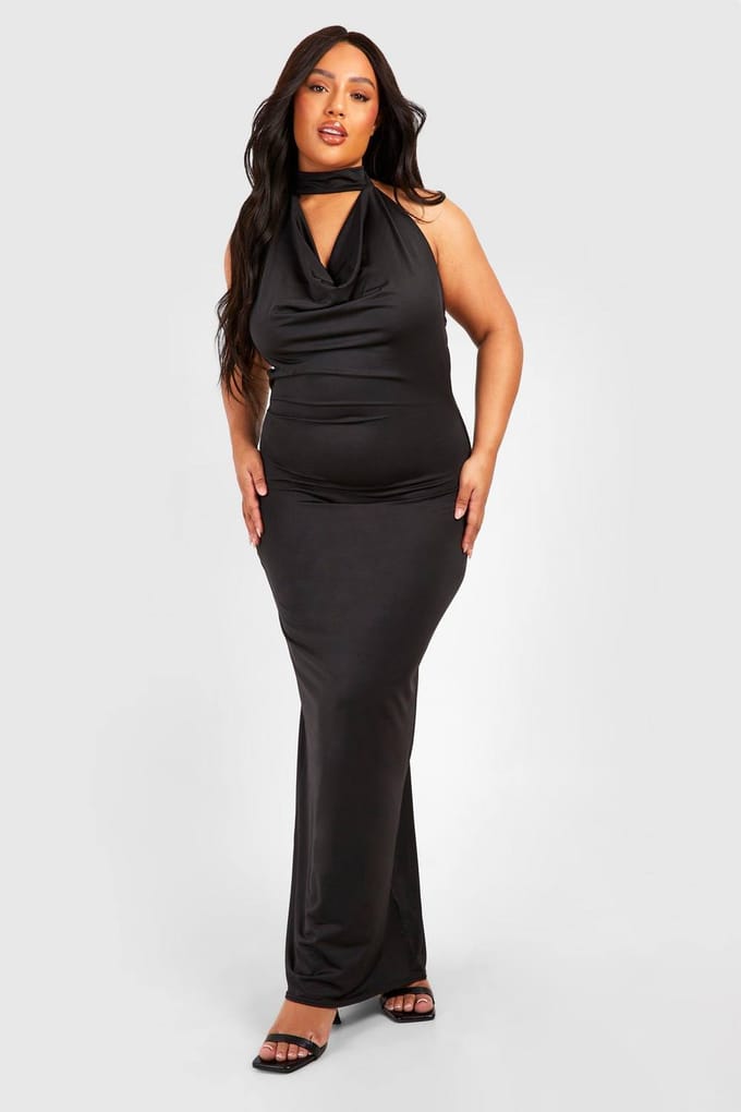 boohoo Dames Plus Drape Halterneck Slinky Maxi Jurk | Zwart | Maat: 48