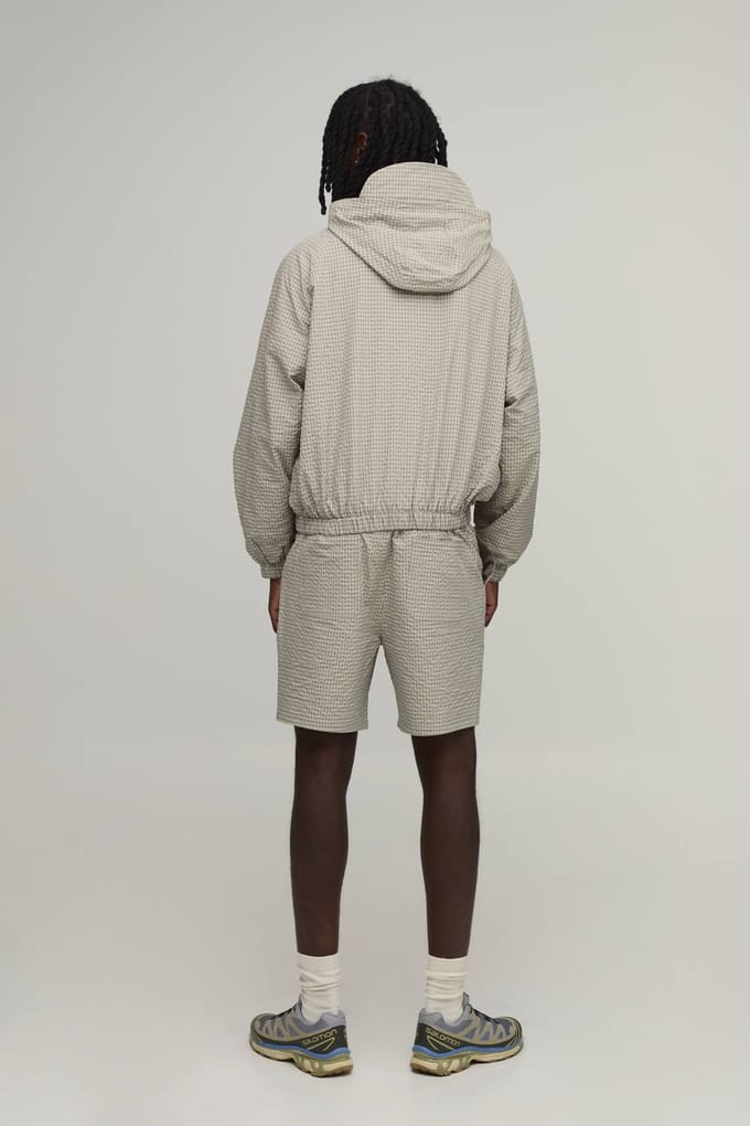 Relaxed Check Grid Nylon Short | Brown | Size Medium