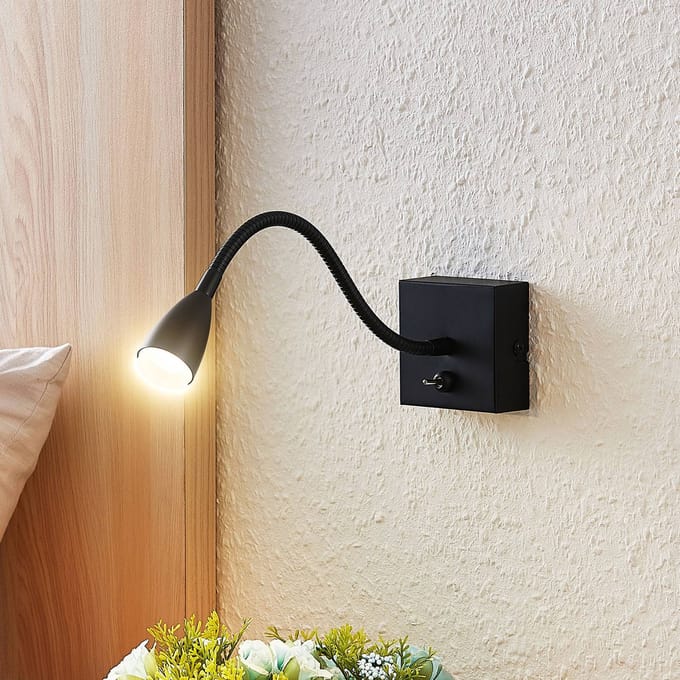 Lindby Jolka LED leeslampje, schakelaar, mat zwart