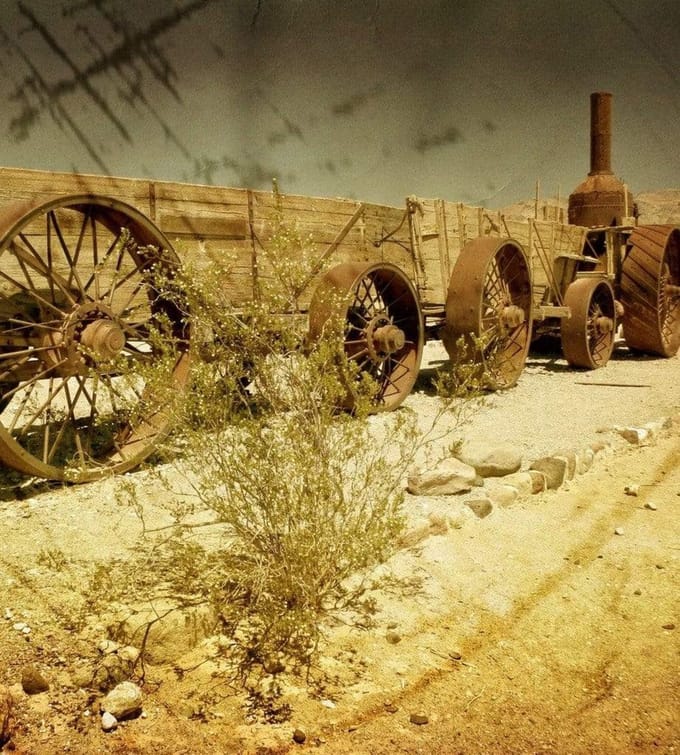 Fotobehang - Old Wagon 225x250cm - Vliesbehang