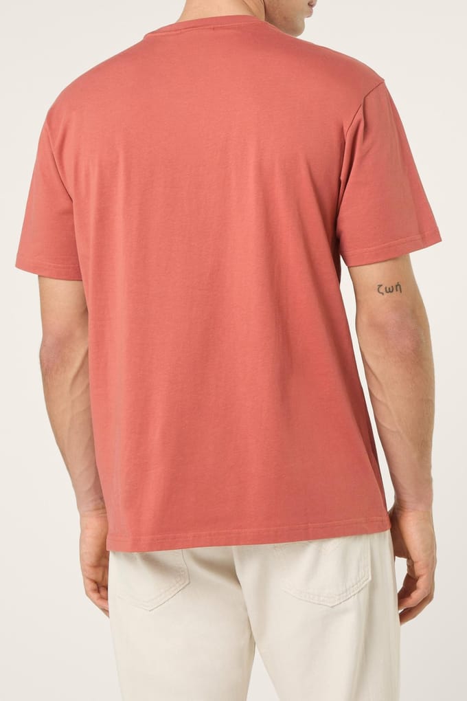 FILA Vinci Relaxed Graphic T-shirt Etruscan Red Taglia: M | Magliette basic Outlet | Uomo | Rosso