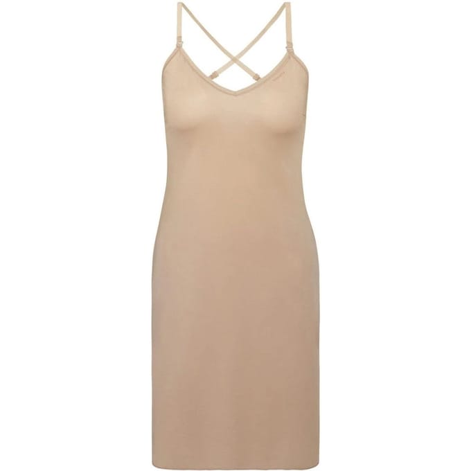 Triumph - Maat L (40) - Body Make up Dress 01 - beige