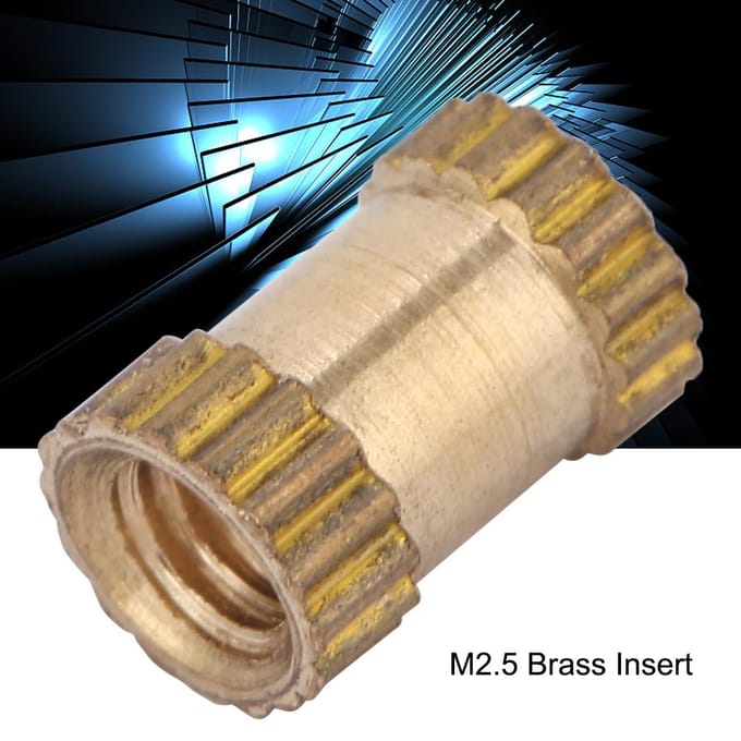 M2.5 Messing Cilinder Gekartelde Ronde Ingevormde Insert Ingebedde Moeren (M2.5*6*3.5; 50 stuks)