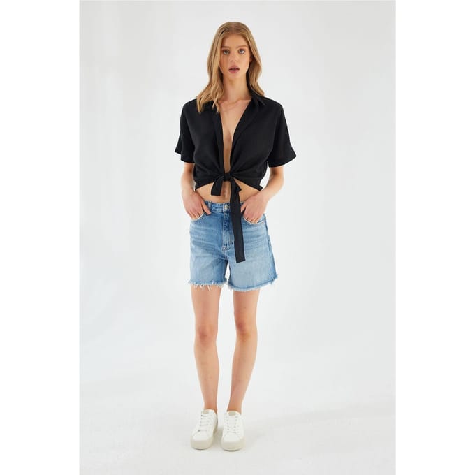 V-hals Met Touwsluiting Slim Fit Korte Shirt
