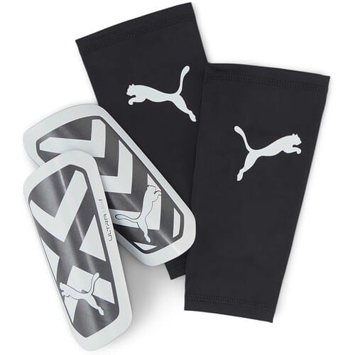 PUMA ULTRA Light Sleeve Unisex Scheenbeschermer - Puma Black-Puma White - Maat XL