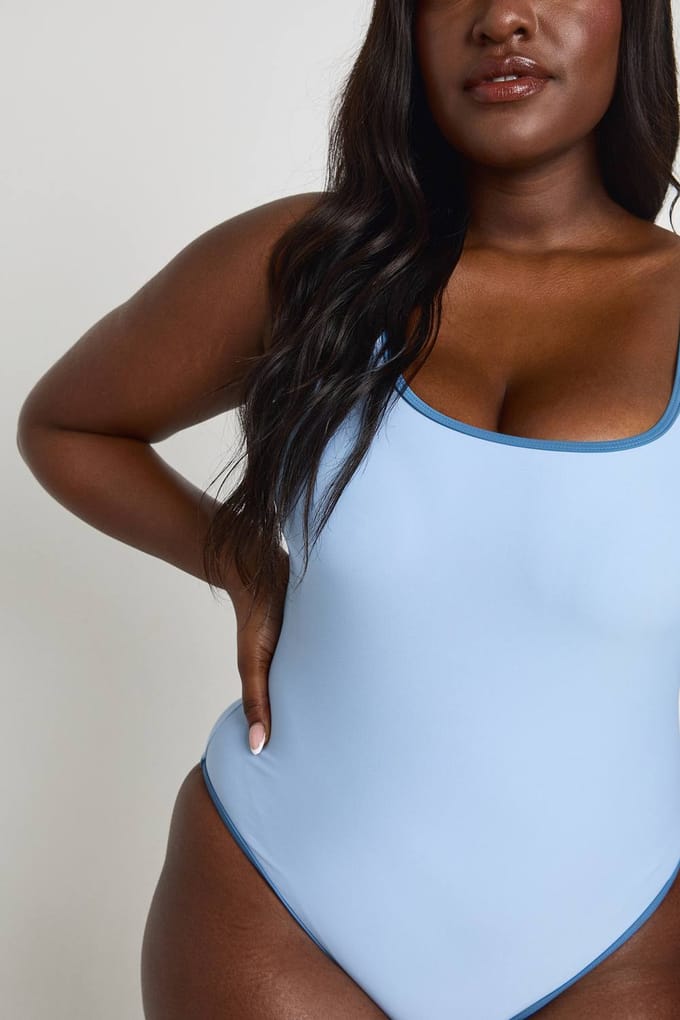 boohoo Dames Plus Contrast Badpak | Blauw | Maat: 44