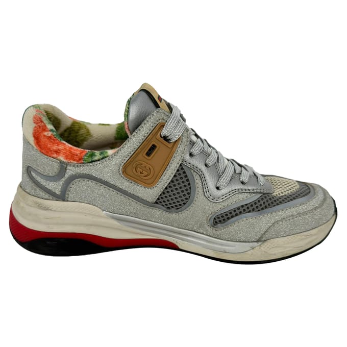 Gucci Ultrapace Lage Sneakers in Zilveren Glitters