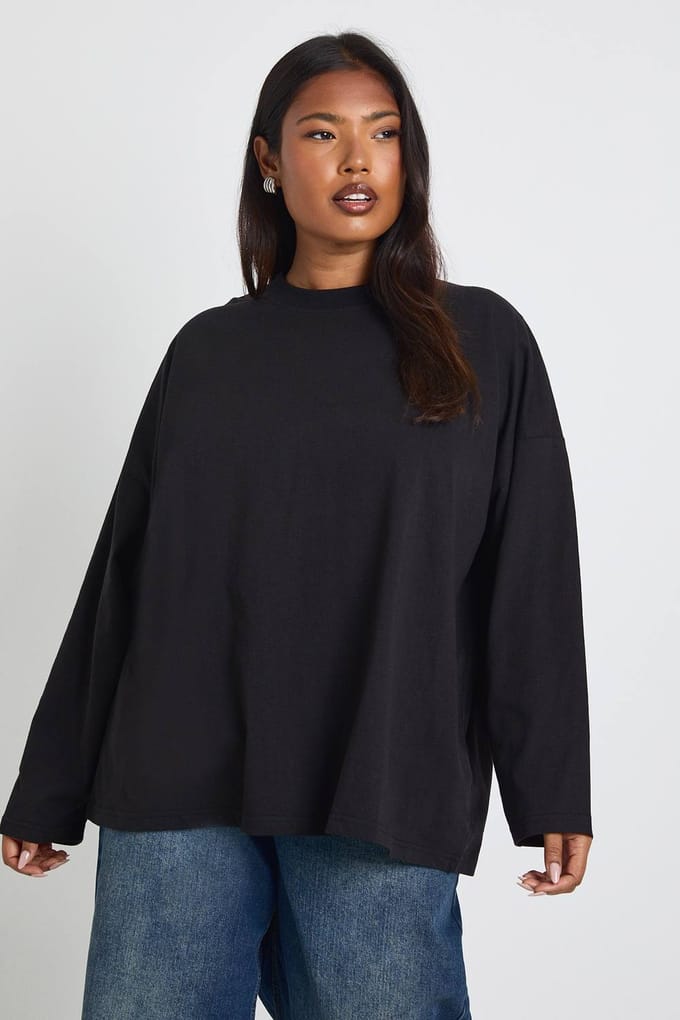 boohoo Dames Plus Basic Oversized T-Shirt met lange mouwen | Zwart | Maat: 48