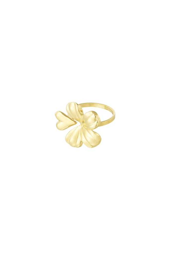 Floral romance ring