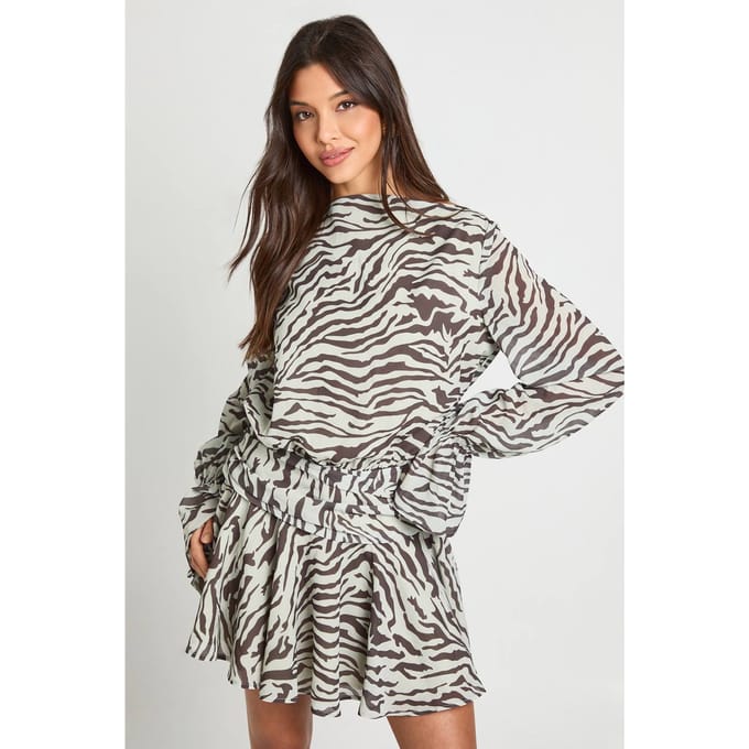 boohoo Dames Zebra bedrukt smockjurk met slash-hals | Black | Maat: 8