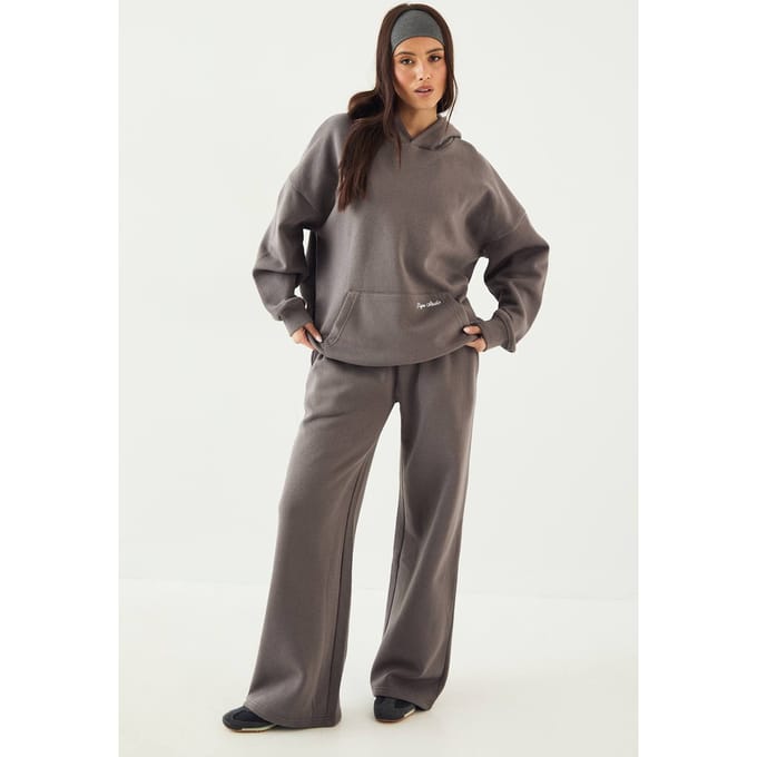 Dames DSGN Studio Script Geborduurd Trainingspak met Capuchon | Houtskool | Maat: 3XL