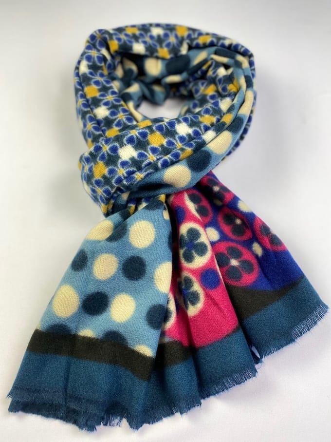 Wintersjaal met klavertje 4