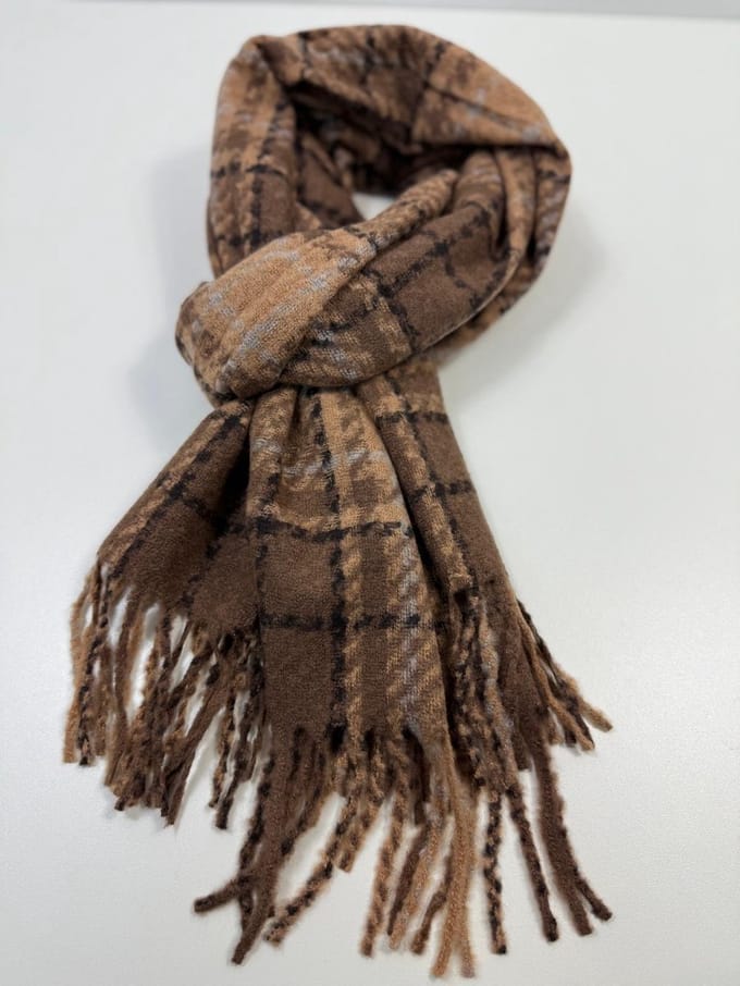 Wintersjaal ruit zonder wol, kriebelt niet! 100% viscose