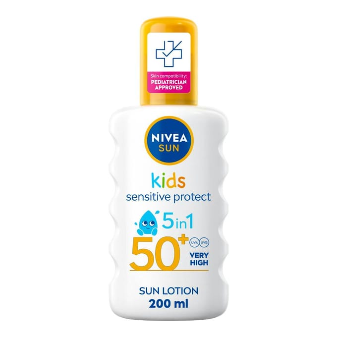 NIVEA Kids Sensitive Protect &amp; Play Sun Spray SPF 50+ 200 ml