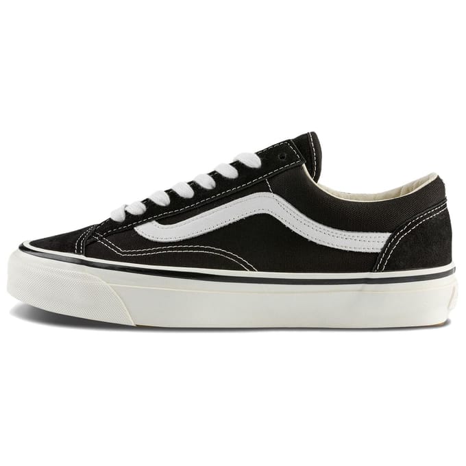 Vans Old Skool 36 LX Zwart Marshmallow Wit Unisex Sneakers VN000E8VBPT 46 white