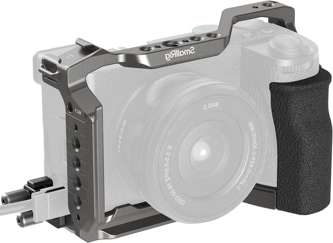 Quick Release Cage Kit voor Sony Alpha 6700 met Meerdere Montageinterfaces, Arca-Swiss en HDMI Kabelklem