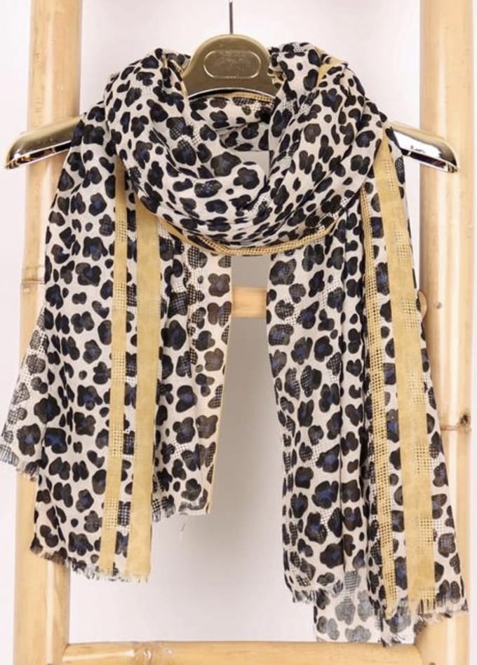 Dames lange sjaal met panterprint  zwart/blauw/okergeel