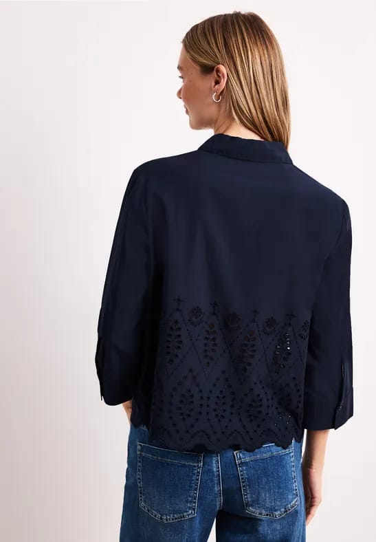 Blouse met shiffley details