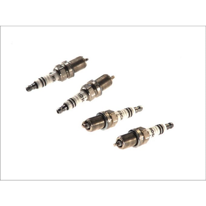 Bougie Super Plus BOSCH 0 242 235 913, 4 Stuk