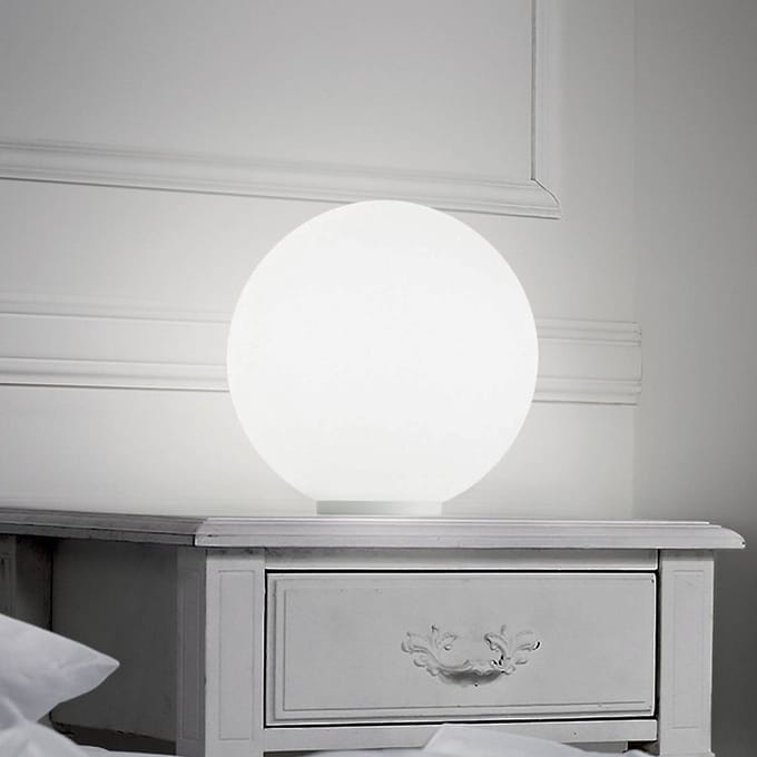Ideal Lux tafellamp Mapa, Ø 30 cm, opaalglas, bol, E27
