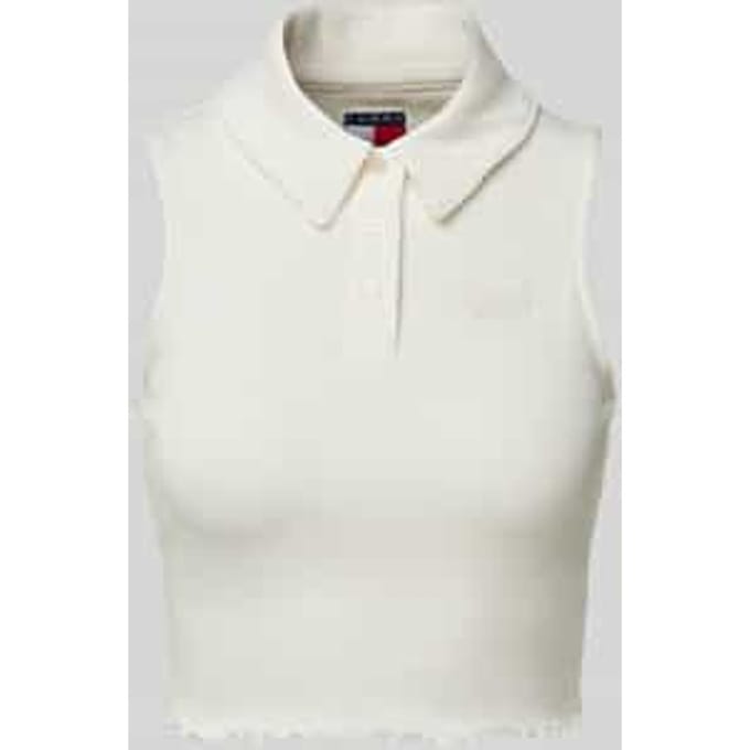 Korte top in riblook