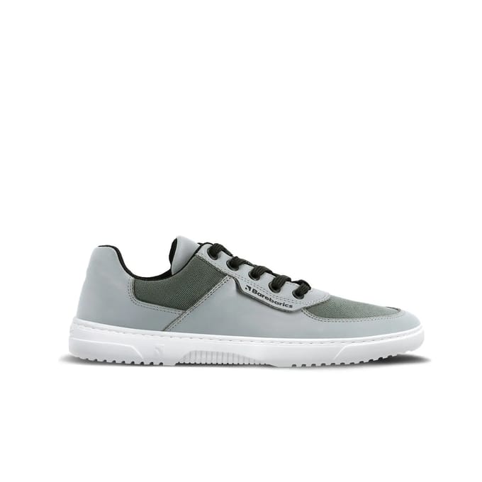 Trainers Barebarics Bravo