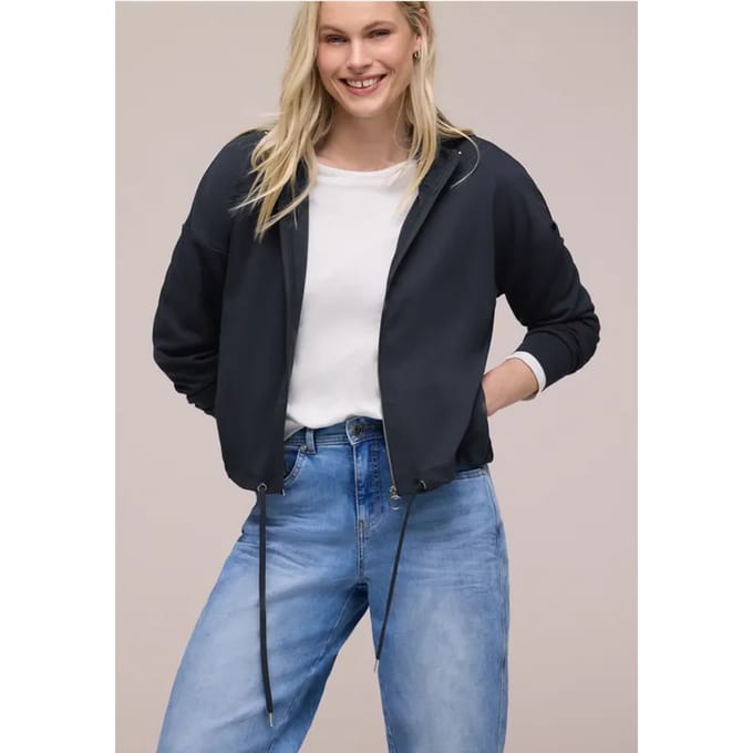 A324787 turtle neck zipper jacket