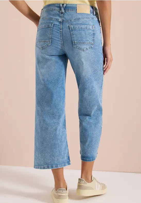 7/8 Wide Leg jeans in Slim Fit
