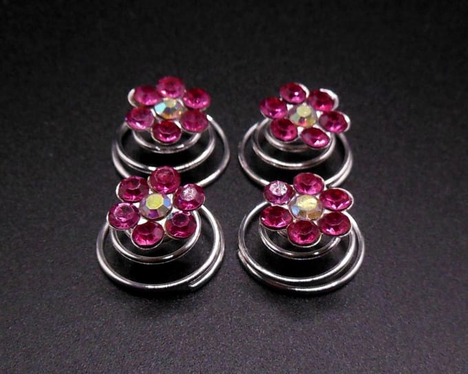 Curlies donkerroze bloem 6 blad met strass