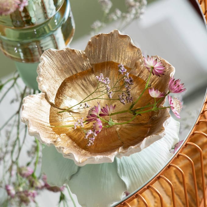 KARE Flower Bloom decoratieve kom, crème/goud, handgemaakt