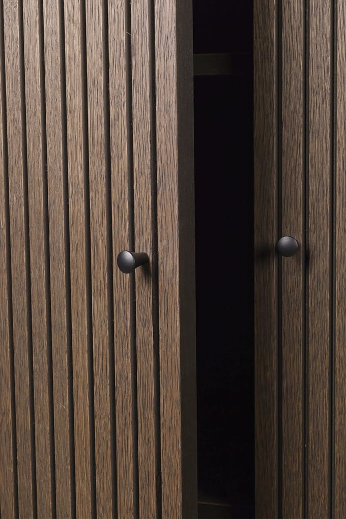 Ferm Living Sill kast - eiken, donker gebeitst - groot