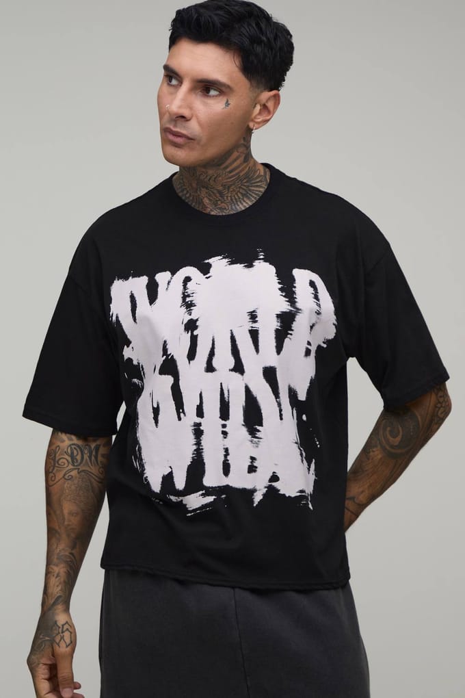 Lang Zwart Oversized Boxy T-shirt Met Graffiti Print | Black | Size Medium
