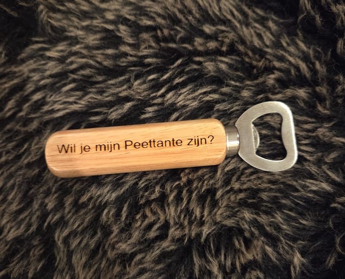 Flessenopener peet oom peet tante