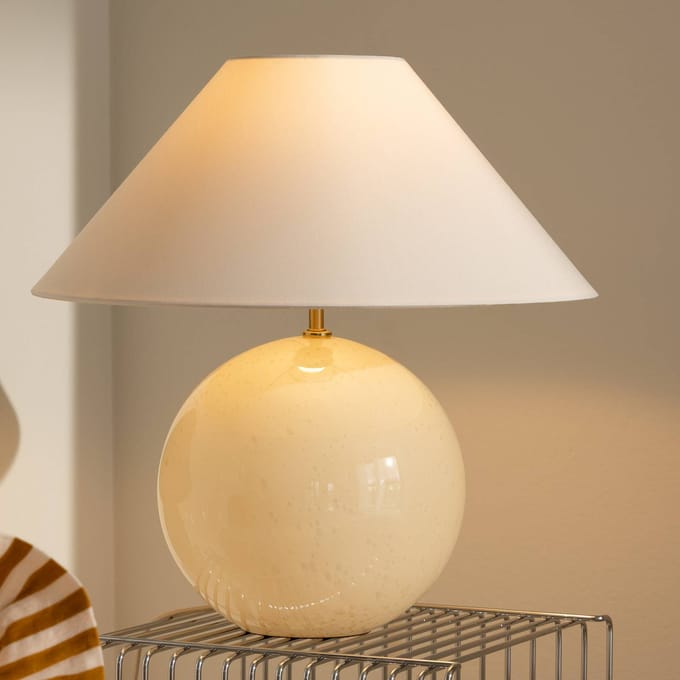 Globen Lighting tafellamp IRIS, crème, hoogte 45 cm