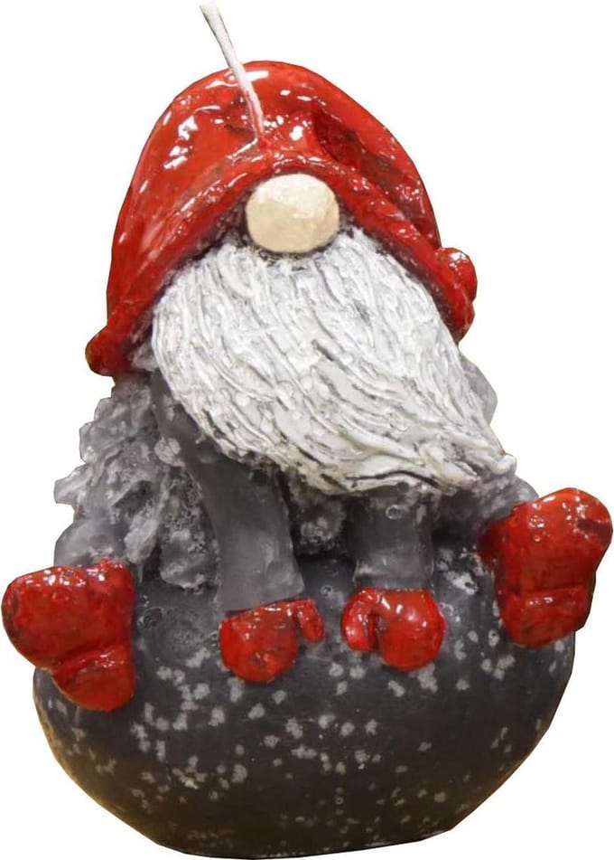 Kabouter - 7x10x5 cm - kerst - kaars - kerstverlichting -kerst - per 2 stuks