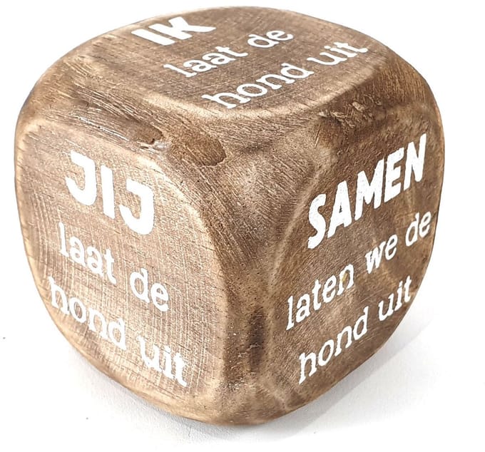 Dobbelsteen 8x8cm jij, ik, samen hond uitlaten natural