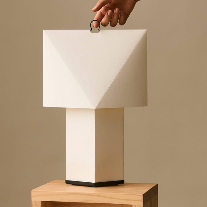 HAY tafellamp Aplat, hoogte 66 cm, wit, zijdepapier, E27