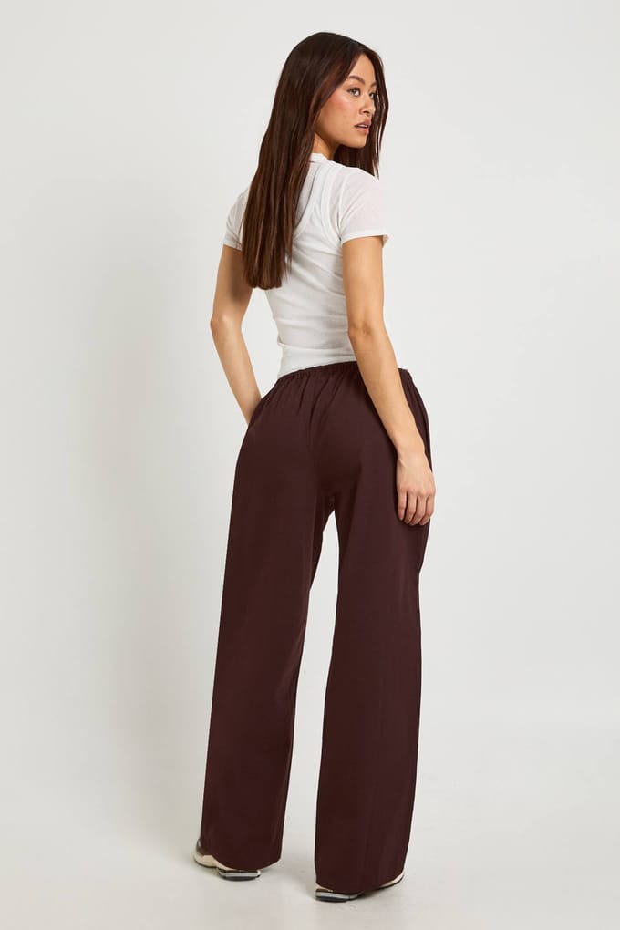boohoo Dames Lange Chambray Wijde Broek met Trekkoord | Chocoladebruin | Maat: 34